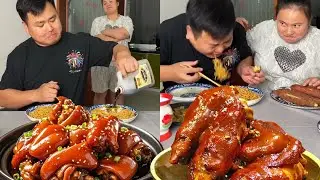 Ông chồng ngốc nghếch của tôi muốn tôi ăn mì wasabi, nên tôi bảo anh ta tự ăn đi.