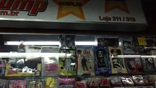 Pullip hunting at Liberdade neighborhood in Sao Paulo Brazil