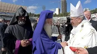 Georgia, la delegazione ortodossa diserta la messa di Papa Francesco