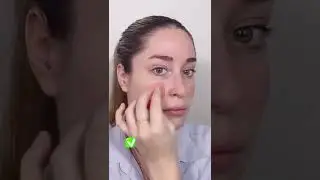 How to apply your foundation🤍 Kerp watching @Megan Lavallie #foryou #foryoupage #makeuptutorial #f