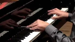 Beethoven | Piano Sonata no. 5 in C minor, op. 10 no. 1 (by Vadim Chaimovich)