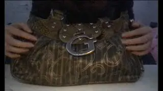 What's in my bag | ASMR | 2000's Y2K 💋 |0110