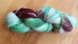 Dyeing a Twisted Hank of Yarn with Leftover Food Coloring