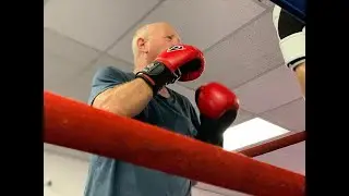 FIGHTING PARKINSON&rsquo;S WITH BOXING