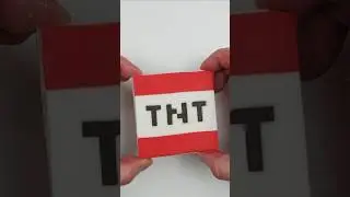 Creating a #Minecraft inspired TNT cookie with fondant and a colour stamp!