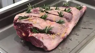 How to smoke a lamb leg on a Weber kettle - Wilson Barbecue
