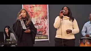 Worship USA, CGI News host in worship New York USA