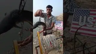 A Boy&rsquo;s Simple Baited Hook Pulls Out Big River Fish