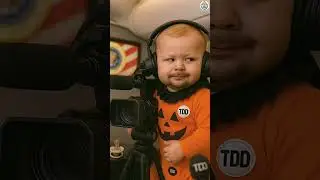 Малыш Трамп откровенен, когда его спрашивают, попадёт ли он на небеса 😂🍼 #шорты #трамп #мир