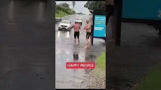 The last car understood the assignment 😂 #splash #car #rain #newmusic #techno