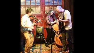 Tough End String Band@ CADENZA Freeport