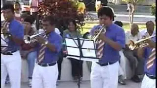 Un Vernano en Nueva York (Banda de Musicos de Piura)
