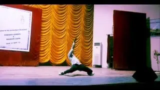 Alcy performing in India (NITW Audinight)