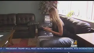 More Teens Suffering From &lsquo;Text Neck&rsquo; Pain
