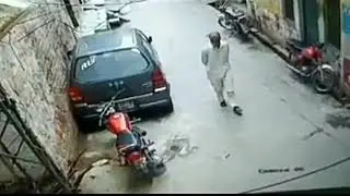 Street Crime Video | Pakistan Crime | CCTV crime | Karachi CCTV Crime | CCTV FIGHT