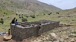 Building wooden sheds in cold regions; the art of nomads 🔥❄️