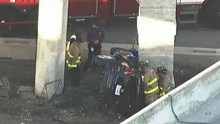 Driver dead after going off Loop 1604, crashing into concrete pillars