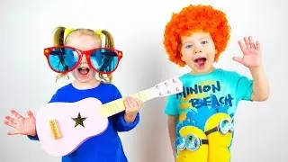 COLOR SONG Nursery Rhymes & Kids songs with Gaby and Alex