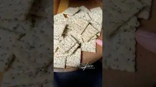 How To Make Flaky Biscuits (Savory Biscuit Recipe)