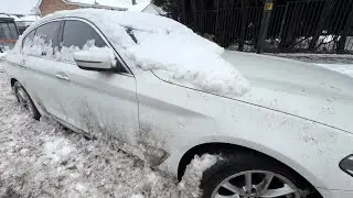 В Бирмингеме сильный снегопад! Муж оставил машину на полпути домой&hellip;