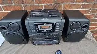НОВАЯ стереосистема JVC PC-XC70, бумбокс, AM FM, CD-чейнджер на 10 дисков и 2 кассетная дека