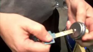 Слесарь-механик из Гонолулу &mdash; цилиндр Mul-T-Lock Easy Change Key