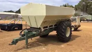 Lot #11   Marshall 10 Tonne Approx Multi Spreader Trailer