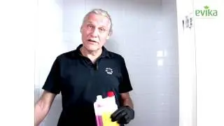 Ontkalken en schoonmaken toilet