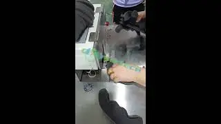 Sponge trimming machine