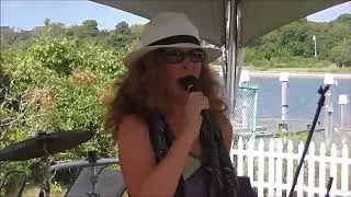 Act 1 Entertainment's Shari Yeomans (Long Island, NY)