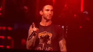 Sunday Morning | Makes Me Wonder - Maroon 5 | Seattle Tour
