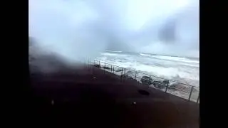 Time lapse of uncommon conditions in Carcavelos beach
