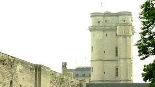 Prisoners' graffiti tells history of Parisian castle in new exhibition (FRANCE)