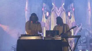 Modular Electronic Jam Band ADvsFX performs live at Bloom
