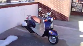 Yamaha Vino Scooter with Electric Start (49cc 2-stroke)