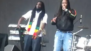 The Wailers - One Love/People Get Ready (Live @ Heaton Park, Manchester, 30.06.12)
