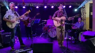 Show Nova Esta&ccedil;&atilde;o em Fortaleza-Cear&aacute;. M&uacute;sica: Xote da Saudade (Sergio Barros).