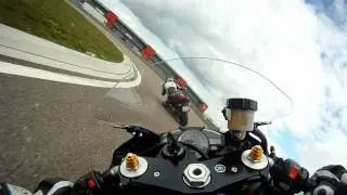 R1 vs GSR 600