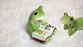WTFFF HE READING????