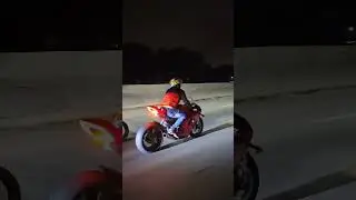 Ducati v4 vs Yamaha fz09