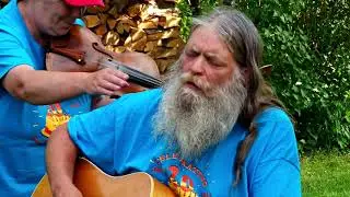 Rideau Ferry Pirates, sung by Gary Glover
