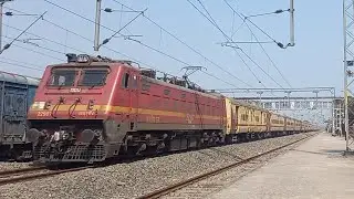 #bagh_express @#shitalpur @ 110 #train #rail #vlogger #indian_railway #indianrailway #viral #vlogg