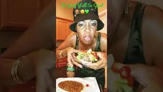 Eating Homemade Cheese Burger and Bush&rsquo;s Baked Beans Onion #shorts