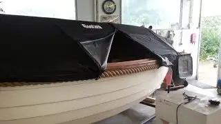 Deelbaar dekzeil sloep