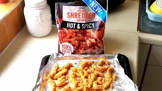 Crispy Shredded Chicken Hot & Spicy | New | Iceland | Food Review