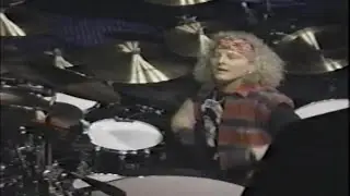 Guns N' Roses - Mr. Brownstone (Live In Chicago 1992) [1080p 60fps]