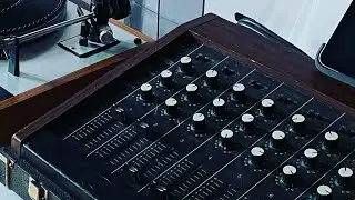 Yamaha pm-210 vintage mixer restoration.
