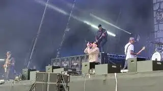 Neck Deep - Dumbstruck Dumbf**k           Slam Dunk North           25/05/2025