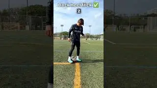 Back heel flick Neymar 🇧🇷✅🤯 football tutorials #football #shortsfeed #cr7 #lm10 #njr #viral