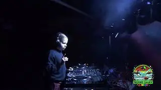 Techno set sky mouse #dj #Techno #technozalew #underground #djgirls #party #muzykaklubowa #Pioneer 